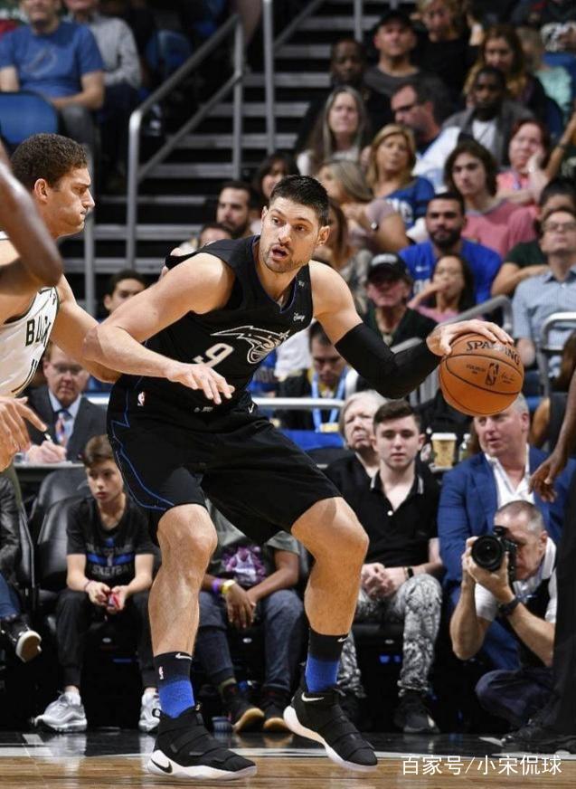 队协作上有 队协作上有