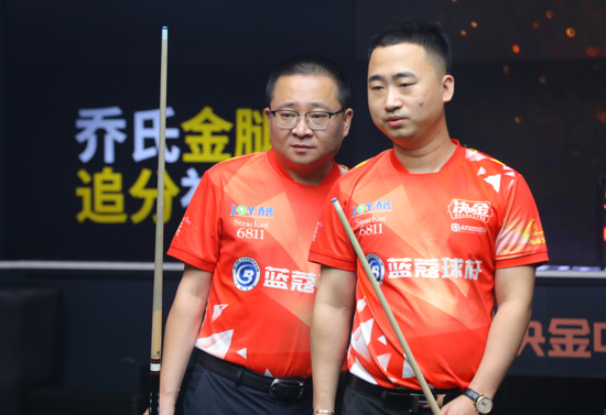 却有异曲同 却有异曲同